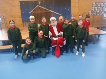 Cuairteoir Speisialta ar scoil inniu